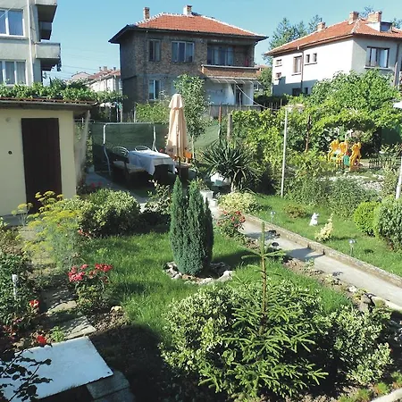 Πανσιόν Guest House Chifchibashievi